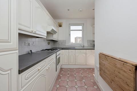 4 Macindoe Crescent, Kirkcaldy, KY1 2JF