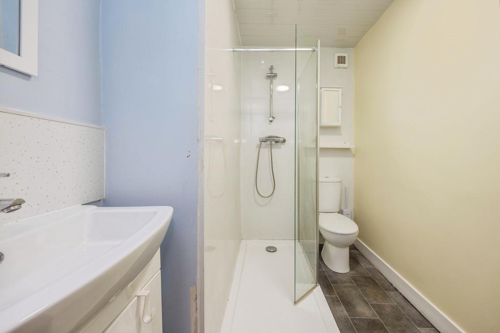 Shower Room/Wc