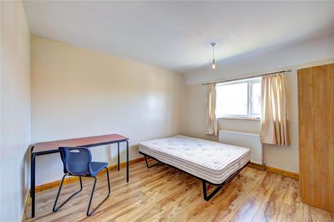 6 bedroom terraced house to rent, Addison Gardens, Surbiton KT5