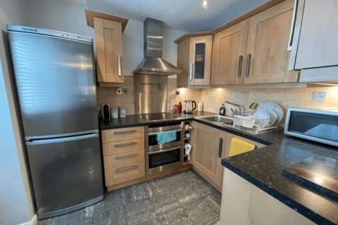 undefined, Emerald Close, London, E16