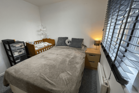 55 Emerald Close, London, E16 3TS