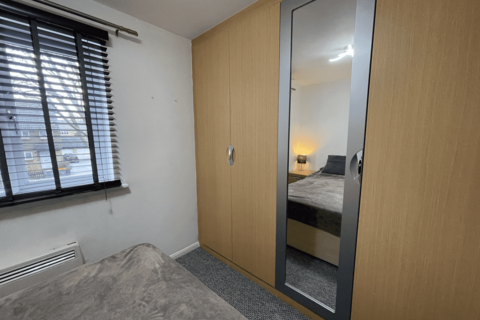 55 Emerald Close, London, E16 3TS