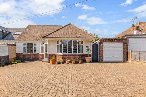74 Great Tattenhams, Epsom, KT18 5SD