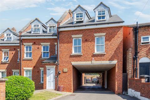 1 bedroom flat for sale, Birmingham Road, Stratford-Upon-Avon