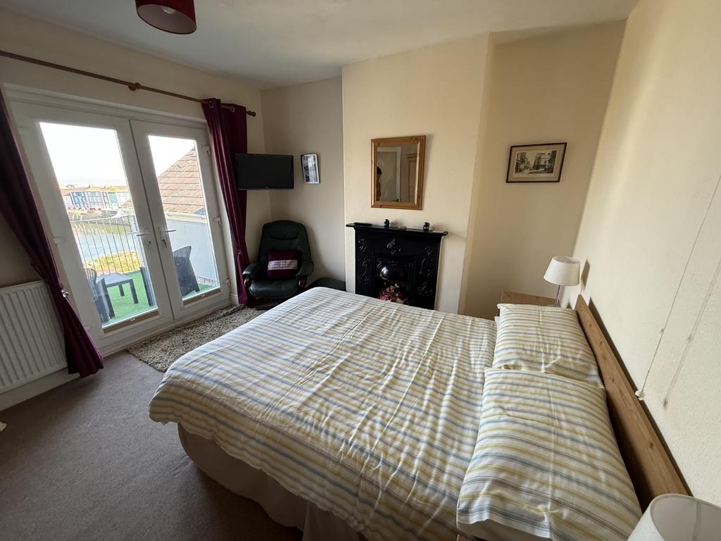 Principal Bedroom 1