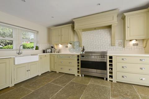 Field Beck House Harewood Road, Collingham, Wetherby, LS22 5BY