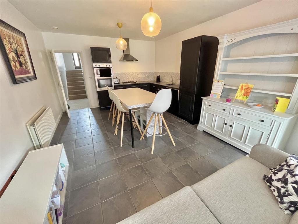 Dining Kitchen 2