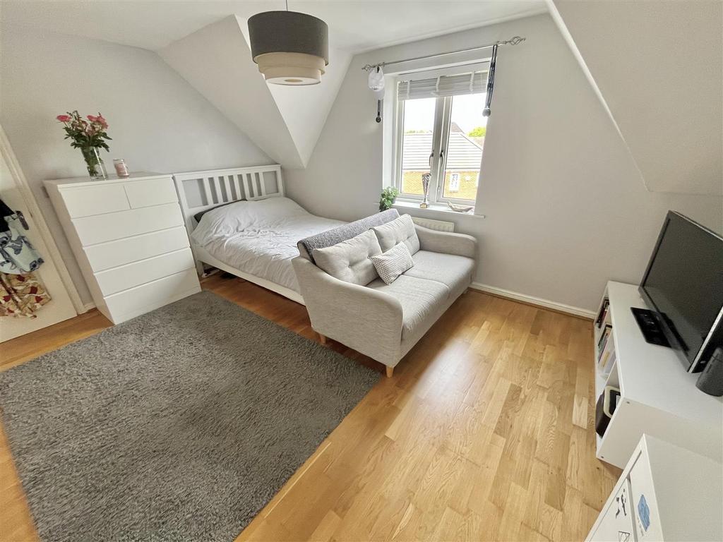 Bedroom 2 Aspect 2