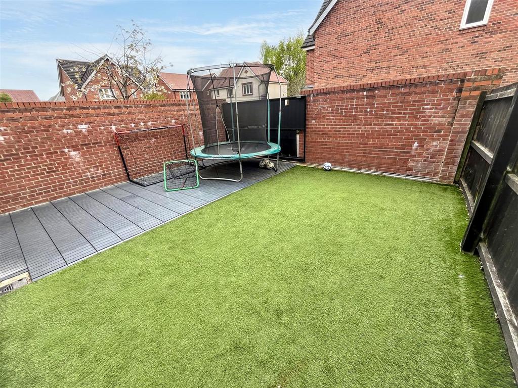 Gardens Aspect 2