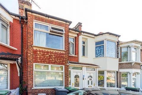 undefined, Avenue Road, London, N15