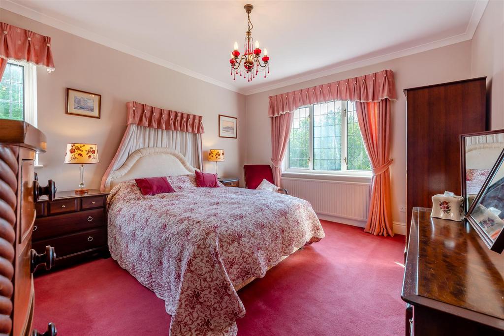 8645743-interior18.jpg