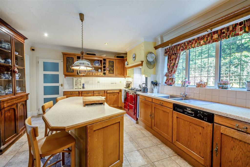 8645743-interior04.jpg