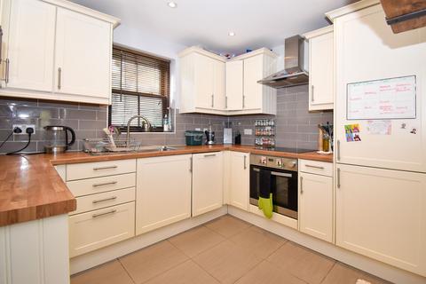 3 bedroom detached house for sale, Harlow Road, Harlow CM19