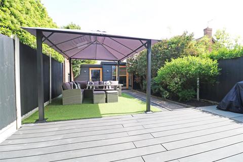 71 Pollards Green, Chelmsford, CM2 6UL