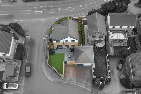 4 bedroom detached house for sale, The Coppice, Mirfield, WF14