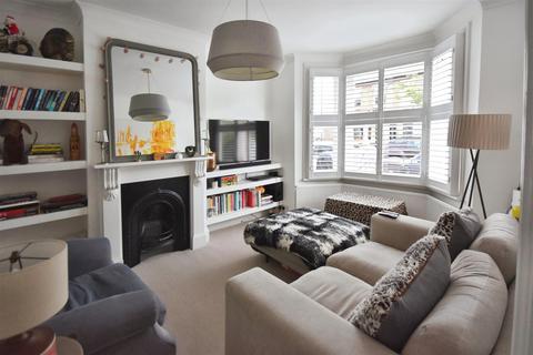 60 Osterley Park View Road, London, W7 2HH