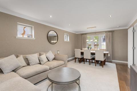 14 Hoggan Way, Loanhead, EH20 9DG