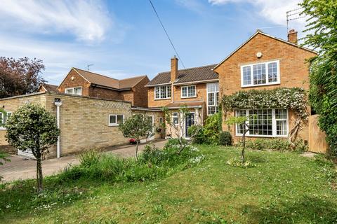 5 bedroom detached house for sale, York Road, Windsor, Berkshire