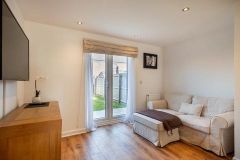 3 bedroom end of terrace house for sale, Redfern Way, Lytham St. Annes, FY8