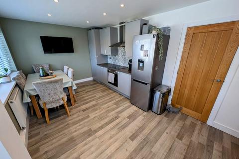 59 Mallard Close, Chipping Sodbury, Bristol, BS37 6HZ