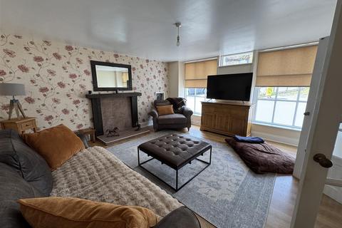 2 bedroom terraced house to rent, Post Office Street, Witton Le Wear