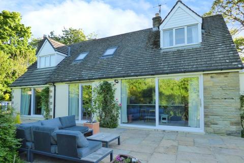 4 bedroom detached bungalow for sale, Willow Croft, Stirton. Skipton