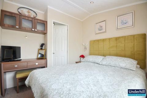 2 bedroom static caravan for sale, Mount Pleasant Road, Dawlish EX7