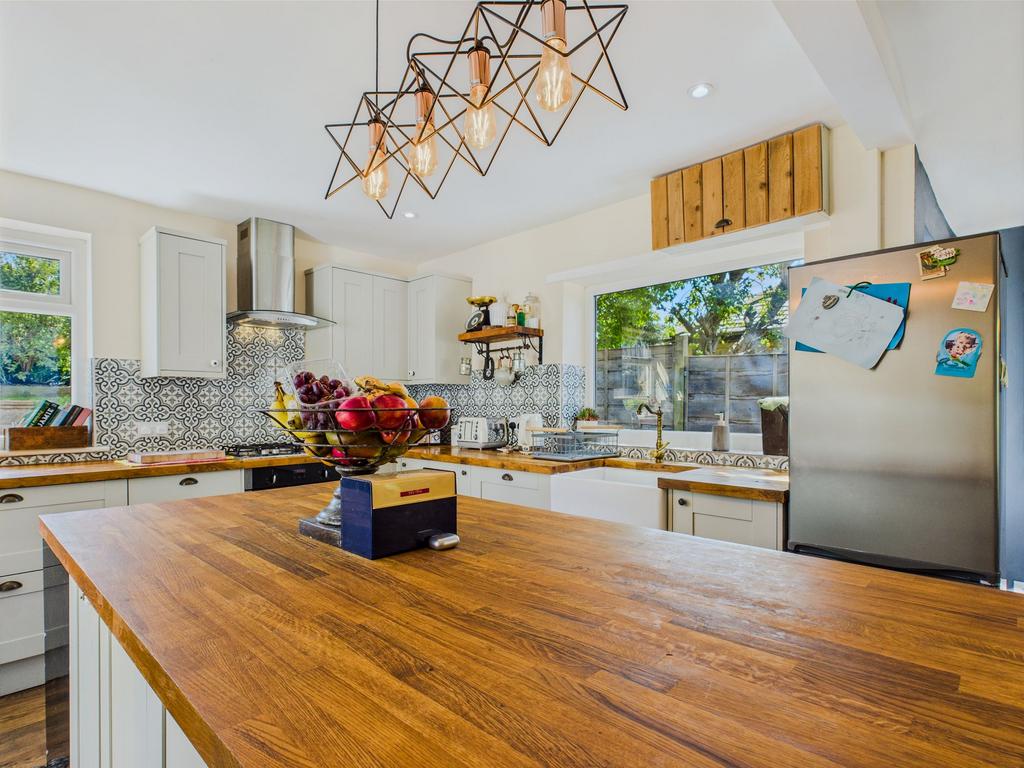 Kitchen Diner - Kitchen Area