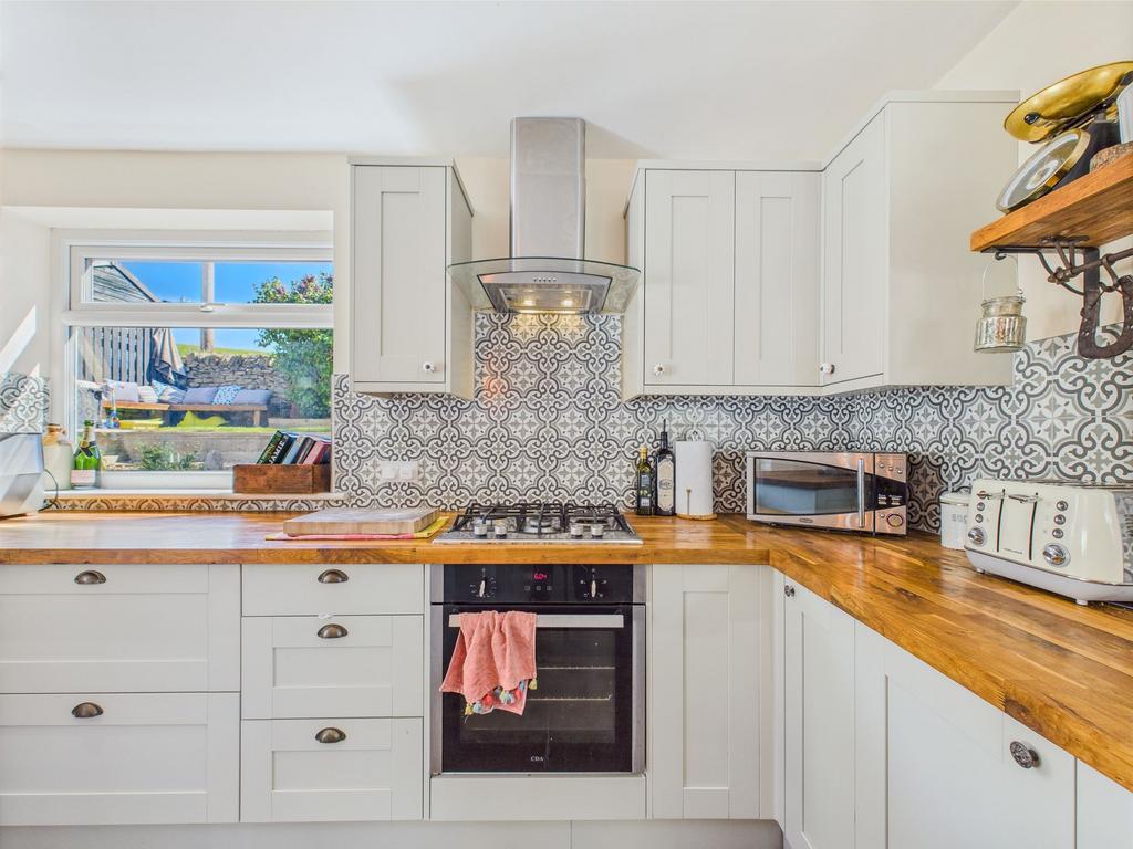 Kitchen Diner - Cooking Area