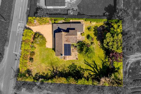 4 bedroom detached house for sale, Horseshoe Road, Spalding