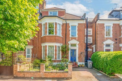undefined, Blenheim Gardens, Willesden Green, NW2
