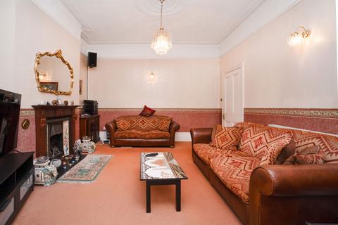 undefined, Blenheim Gardens, Willesden Green, NW2
