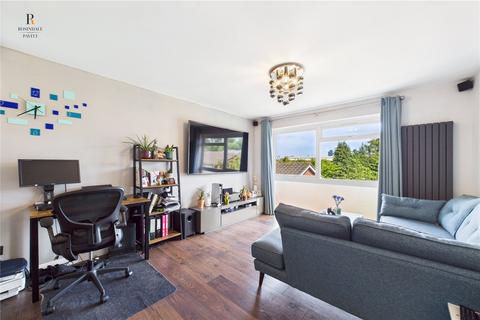 2 bedroom apartment for sale, Twickenham Close, Beddington, CR0