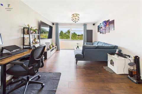 2 bedroom apartment for sale, Twickenham Close, Beddington, CR0