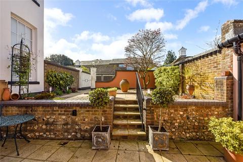 2 bedroom semi-detached house for sale, Westgate, Chichester, West Sussex, PO19