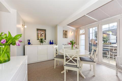 2 bedroom semi-detached house for sale, Westgate, Chichester, West Sussex, PO19