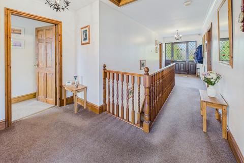8 Broadhey View, New Mills, High Peak, SK22 3DE