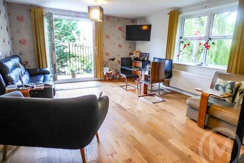 2 bedroom apartment for sale, Queensway, Poulton-le-Fylde