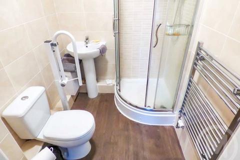 2 bedroom apartment for sale, Queensway, Poulton-le-Fylde