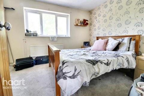 10 Bromford Close, Little Billing, Northampton, NN3 9HS