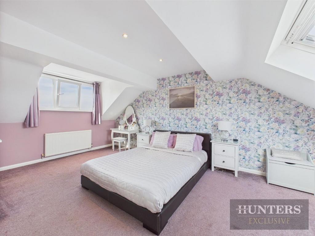 CAM05316 G0-PR0059-STILL003.jpg