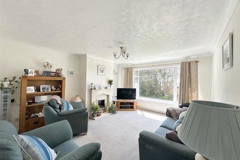 11 Gloweth View, Truro, TR1 3JZ