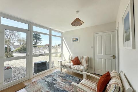 11 Gloweth View, Truro, TR1 3JZ