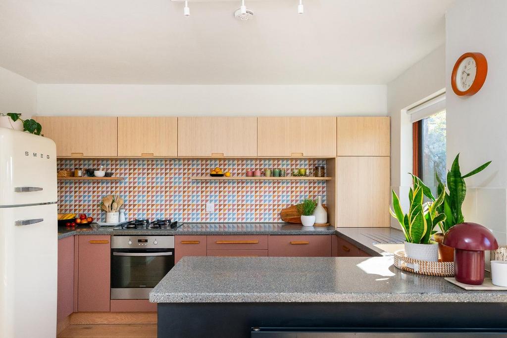 3 R2 MHS - Kitchen Diner D.jpg