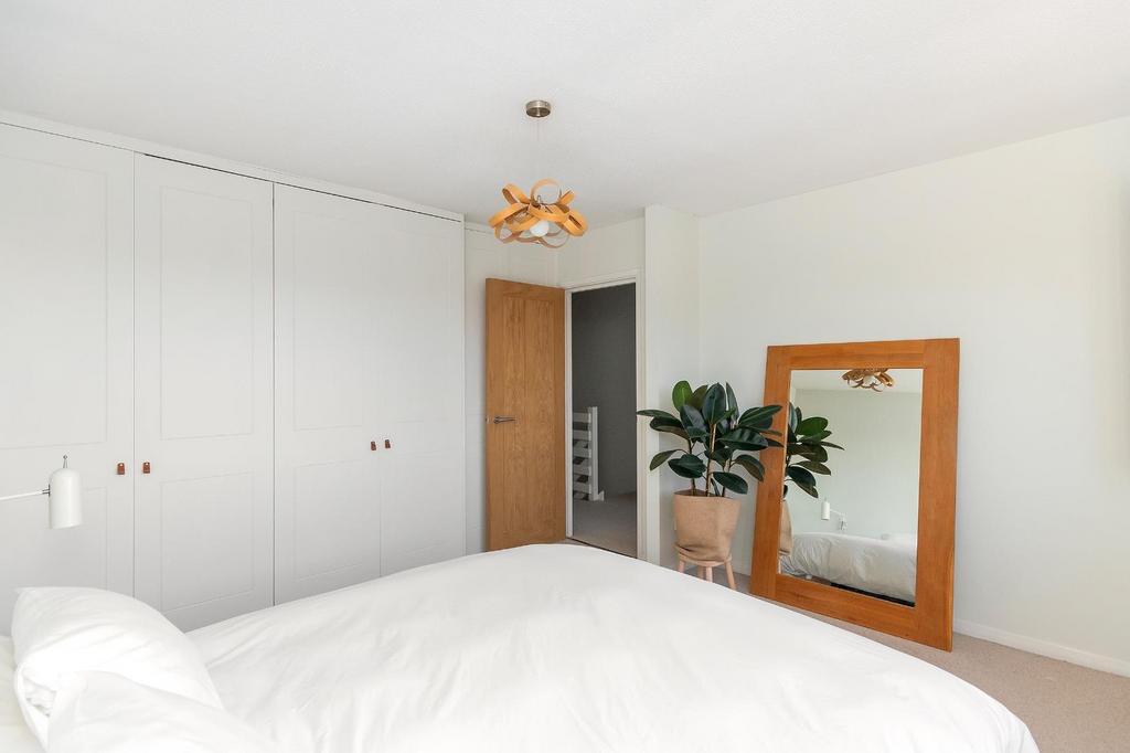 3 R2 MHS - Bedroom F.jpg