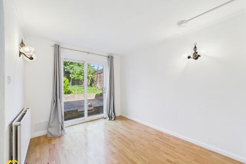 undefined, Ferriston, Banbury OX16
