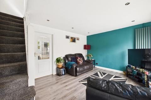 22 Bowfell Close, Blackpool, FY4 4SQ