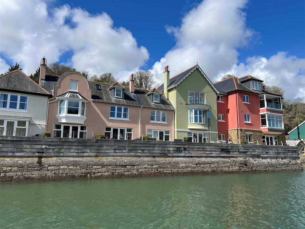 Rear Elevation from Harbour 2.jpg