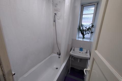 undefined, CAMBELL HOUSE, WHITE CITY ESTATE, WHITE CITY, LONDON W12