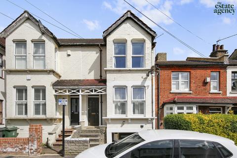 28 Garfield Road, London, E4 7DG